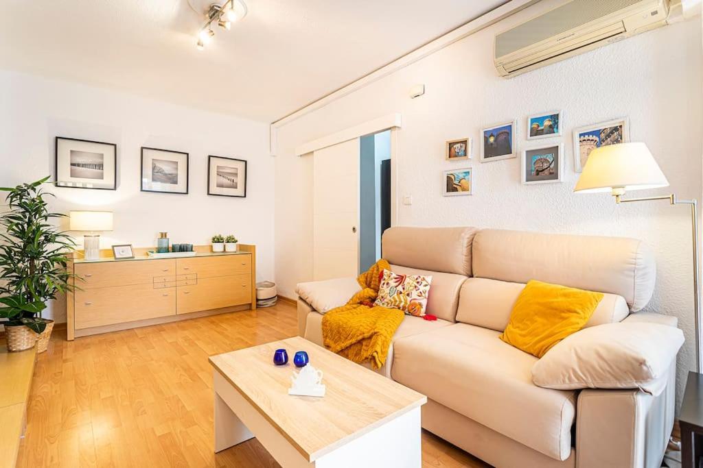 Apartament Precioso Piso Moderno: Terraza, A/C, Netflix, Wifi Walencja Zewnętrze zdjęcie