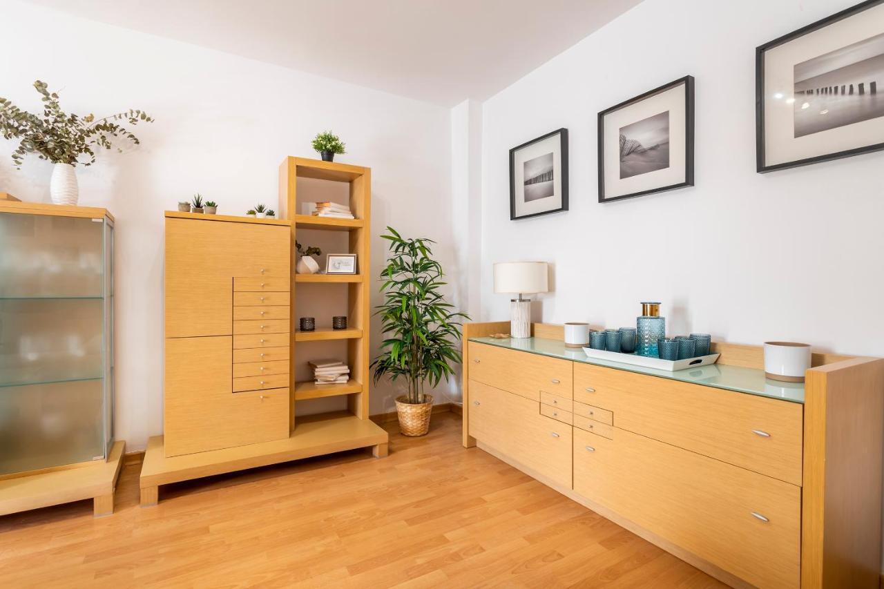 Apartament Precioso Piso Moderno: Terraza, A/C, Netflix, Wifi Walencja Zewnętrze zdjęcie